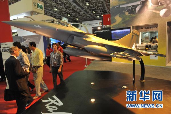 2011拉美航空與防務展在里約熱內盧開幕