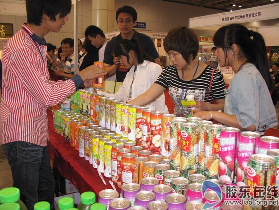 2011中日韓食博會在煙臺開幕 展出5000多種產品